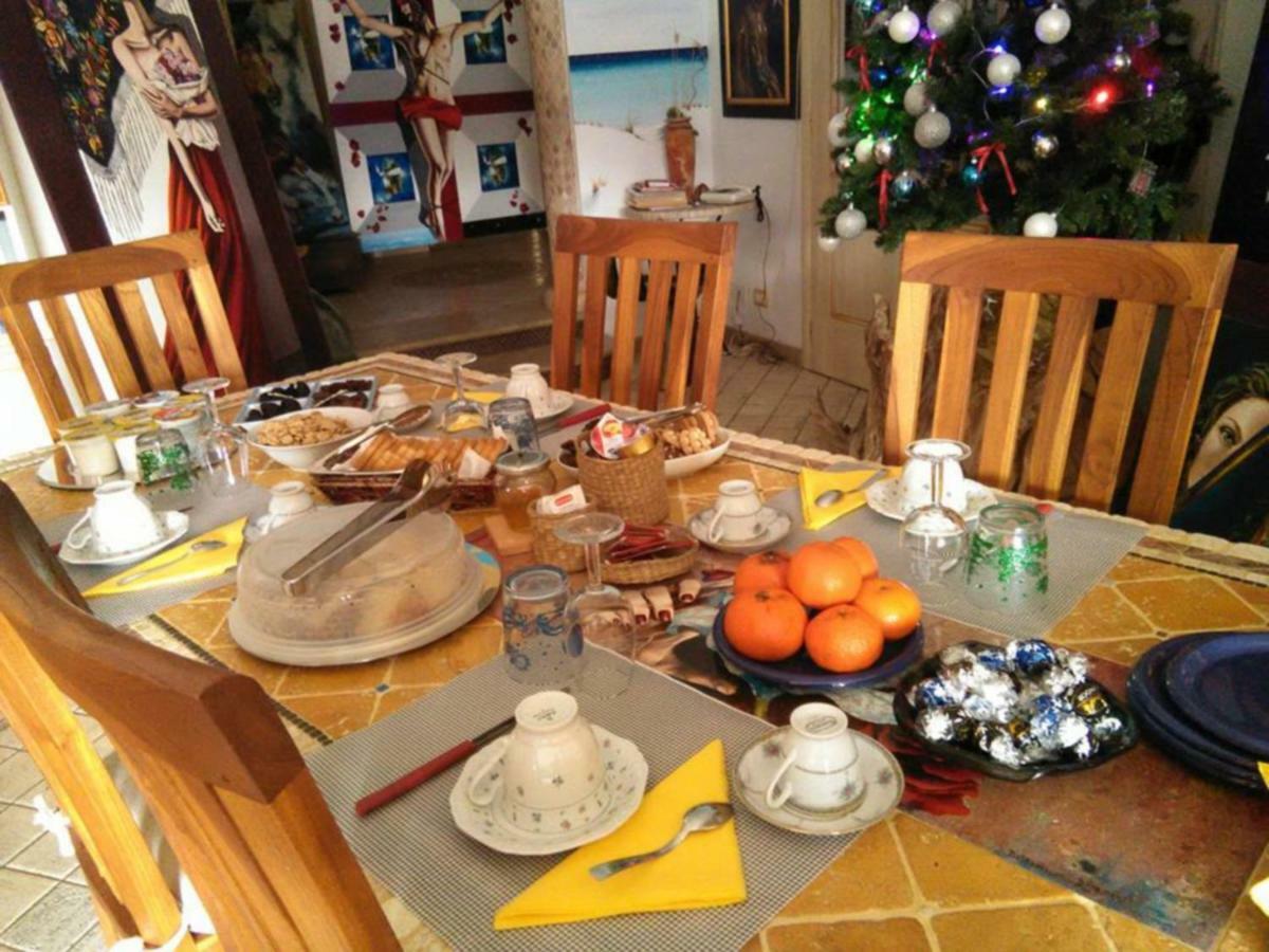 Casa D' Artista B&B Ozieri Εξωτερικό φωτογραφία
