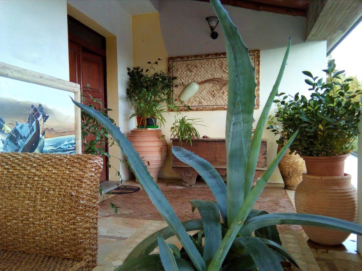 Casa D' Artista B&B Ozieri Εξωτερικό φωτογραφία